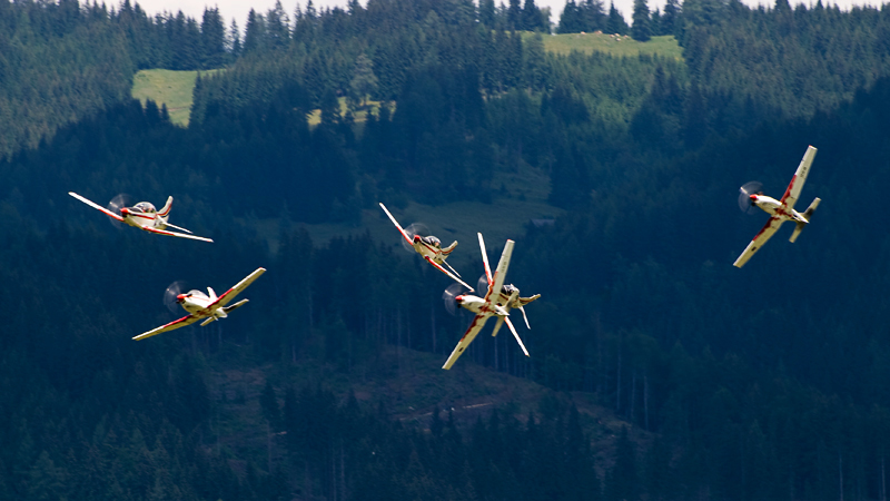 118_AirPower_Krila Oluje na Pilatus PC-9.jpg